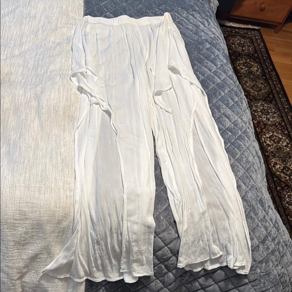 White Flowing Pants